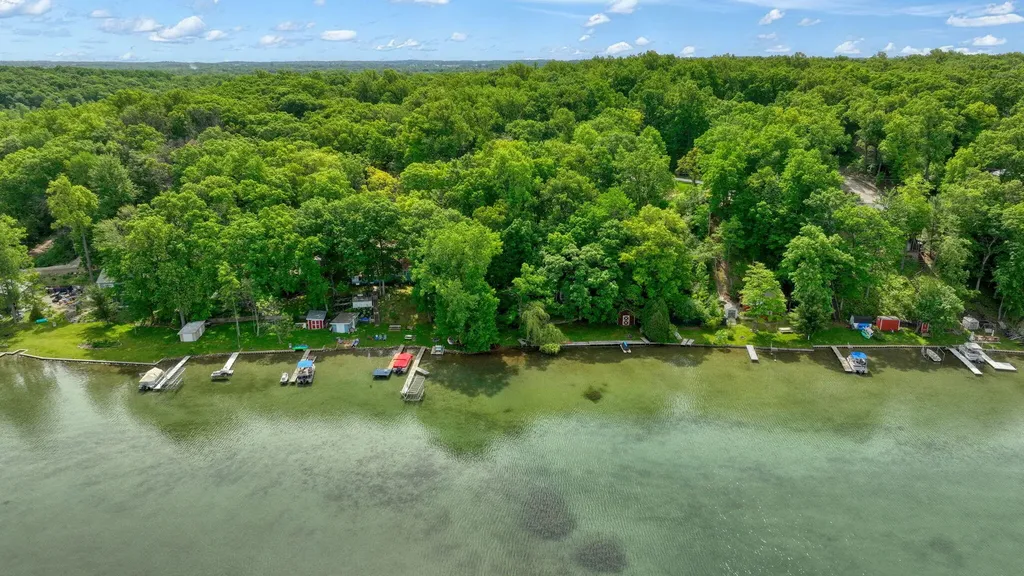 2114 Timber Lane Norvell Township MI 49230