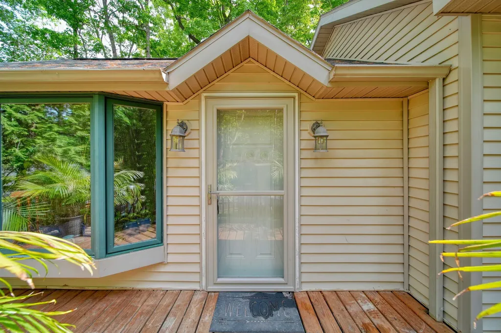 2114 Timber Lane Norvell Township MI 49230