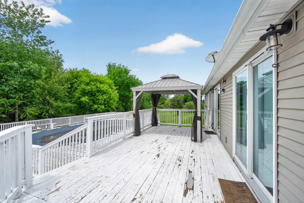 10740 Montview Drive Somerset Township MI 49249