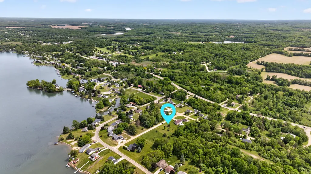 10740 Montview Drive Somerset Township MI 49249