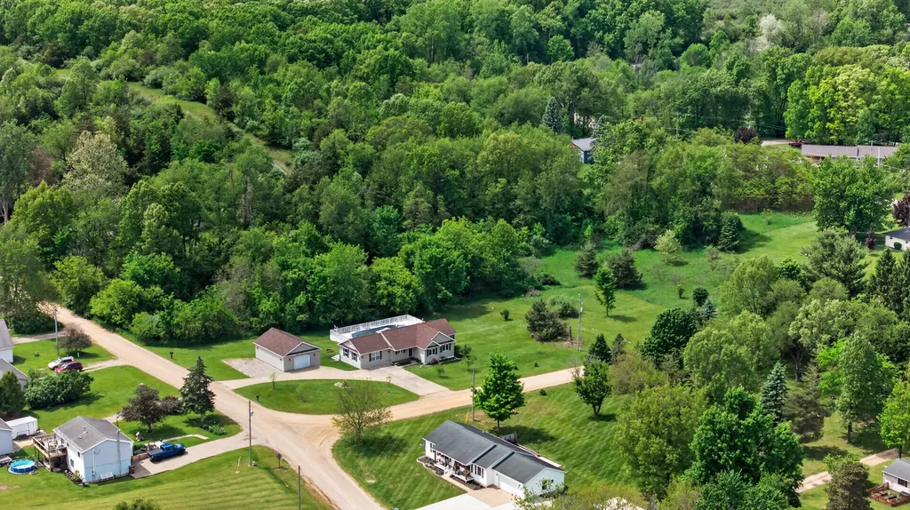 10740 Montview Drive Somerset Township MI 49249
