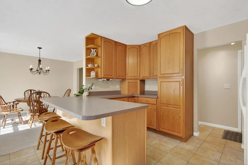 2073 Elwood Boulevard Spring Arbor Township MI 49283