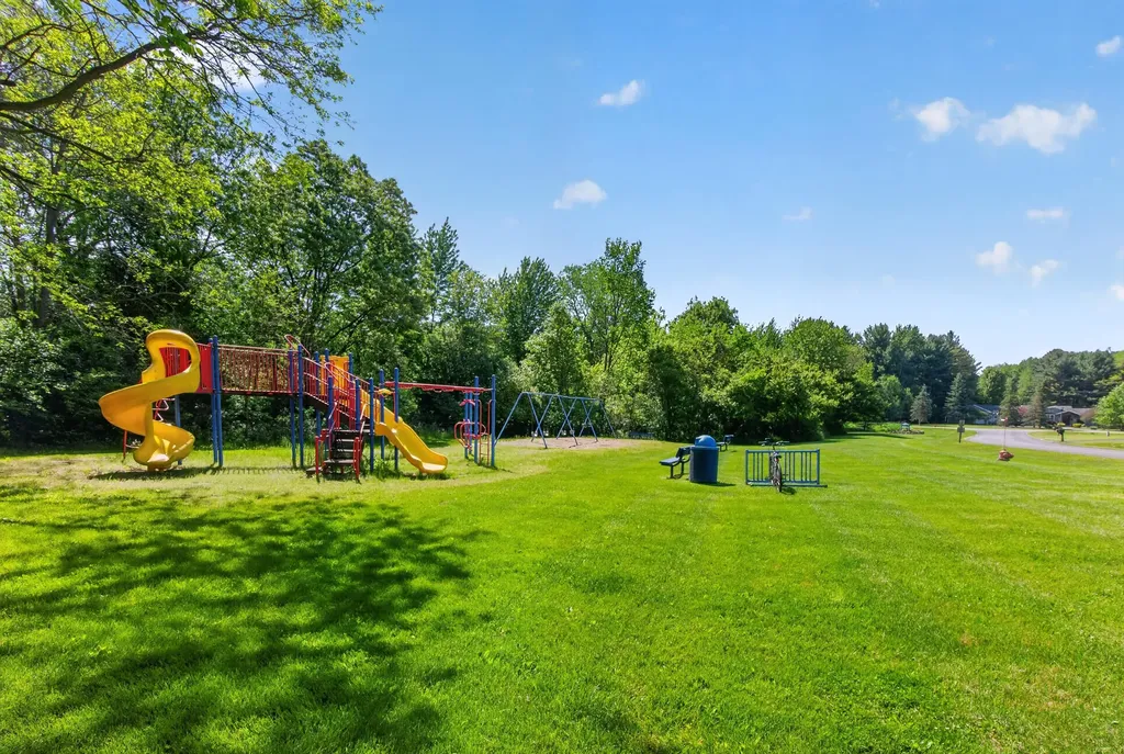 2073 Elwood Boulevard Spring Arbor Township MI 49283