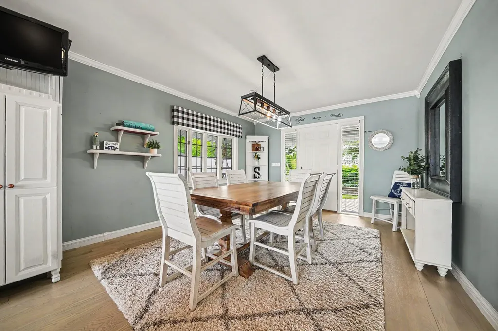 19722 Crescent Beach Road Lockport Township MI 49093