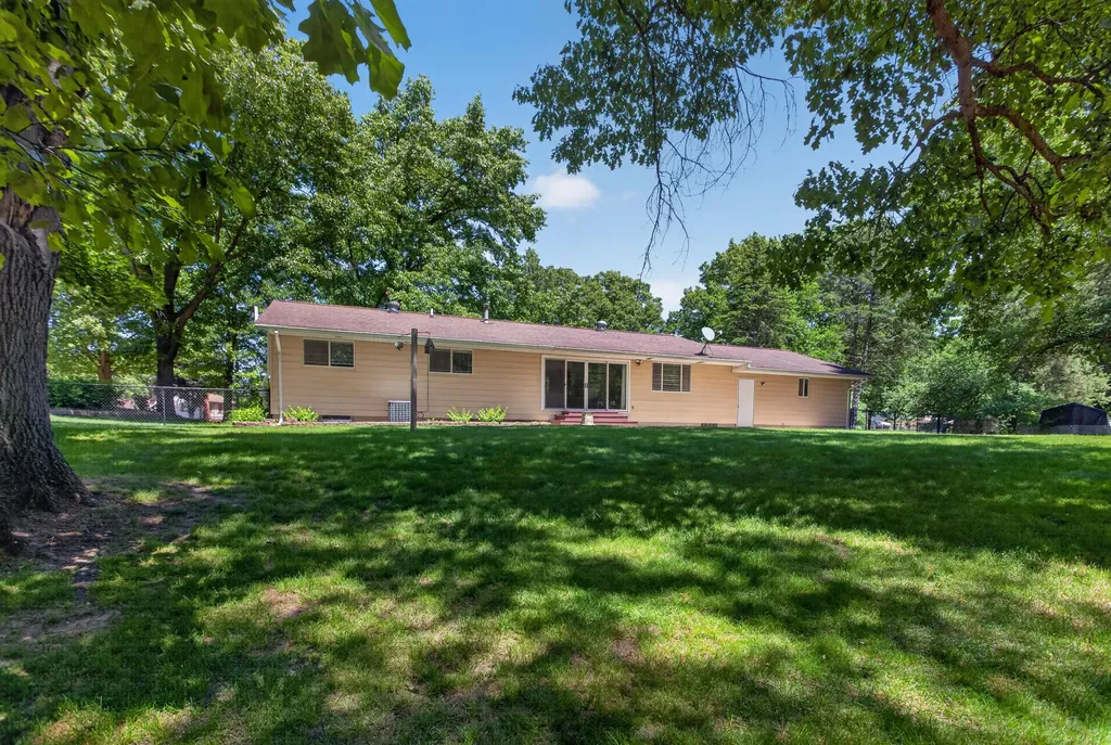 782 Bellflower Drive Columbia Township MI 49230