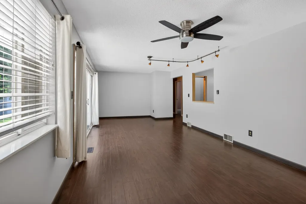782 Bellflower Drive Columbia Township MI 49230