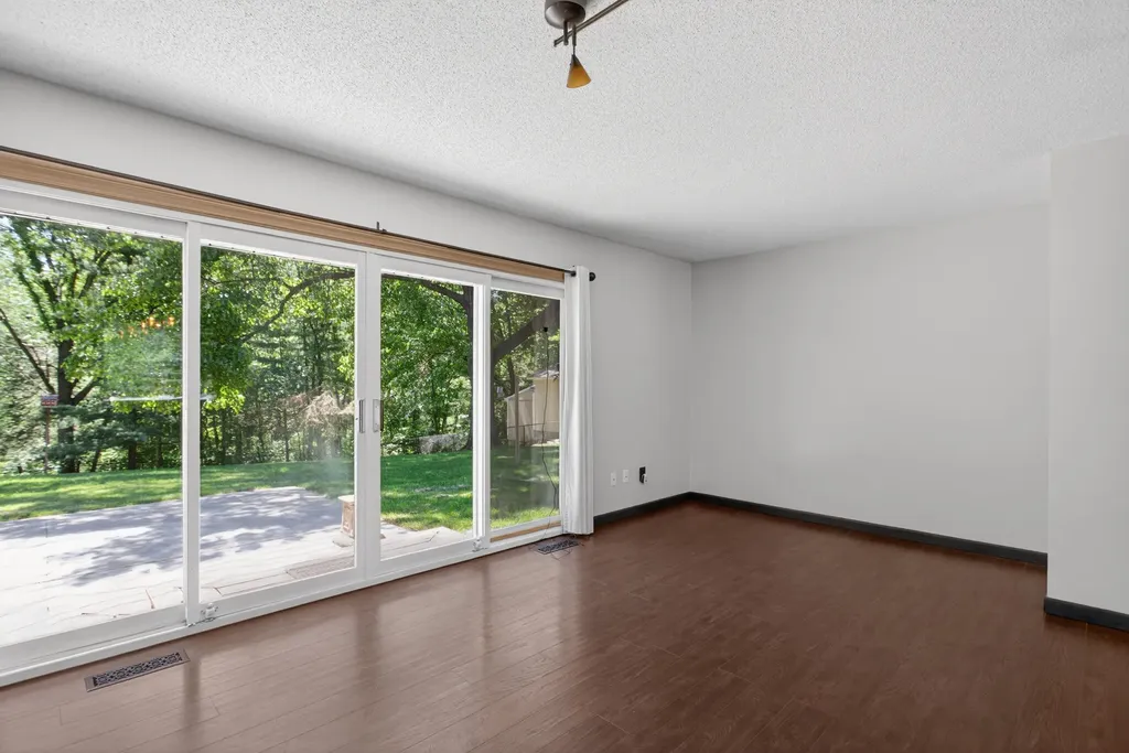782 Bellflower Drive Columbia Township MI 49230