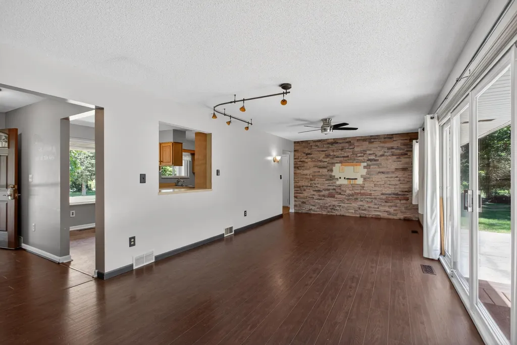 782 Bellflower Drive Columbia Township MI 49230