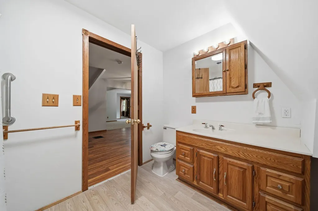 7925 Seymour Road Leoni Township MI 49240
