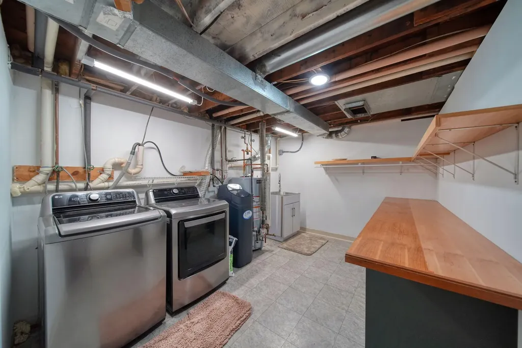 7925 Seymour Road Leoni Township MI 49240