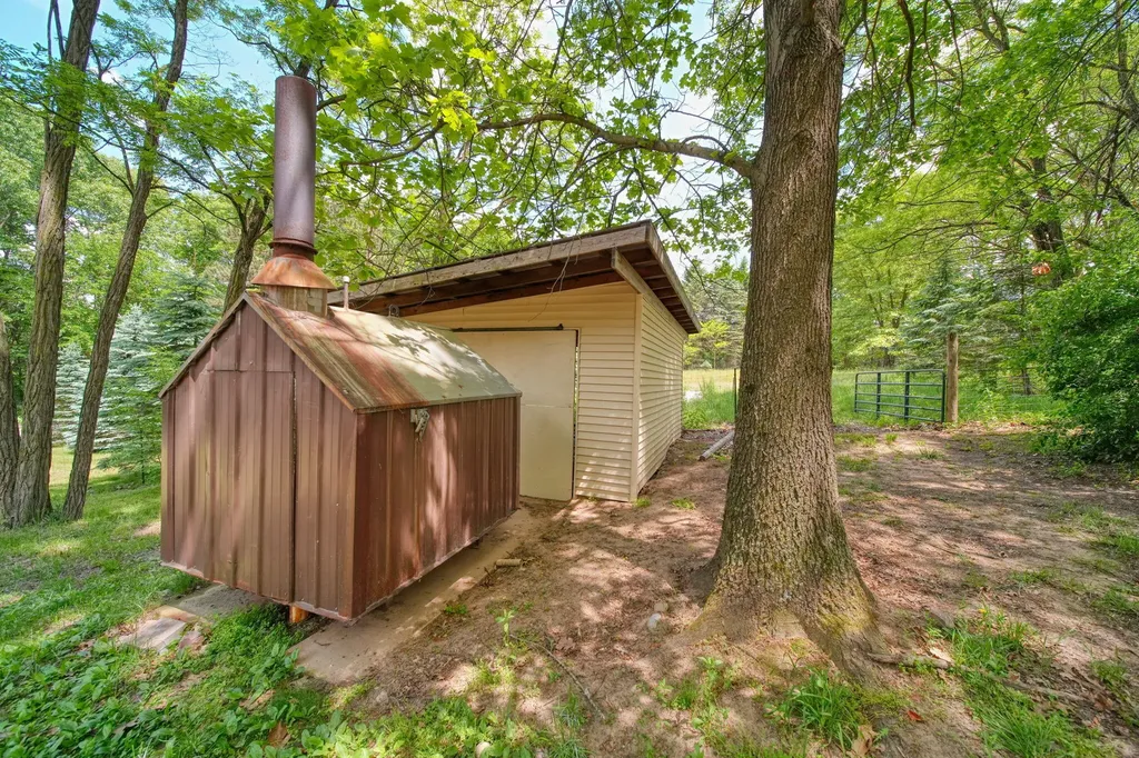 7925 Seymour Road Leoni Township MI 49240