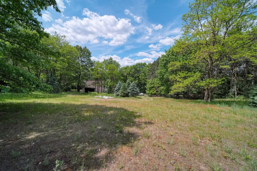 7925 Seymour Road Leoni Township MI 49240