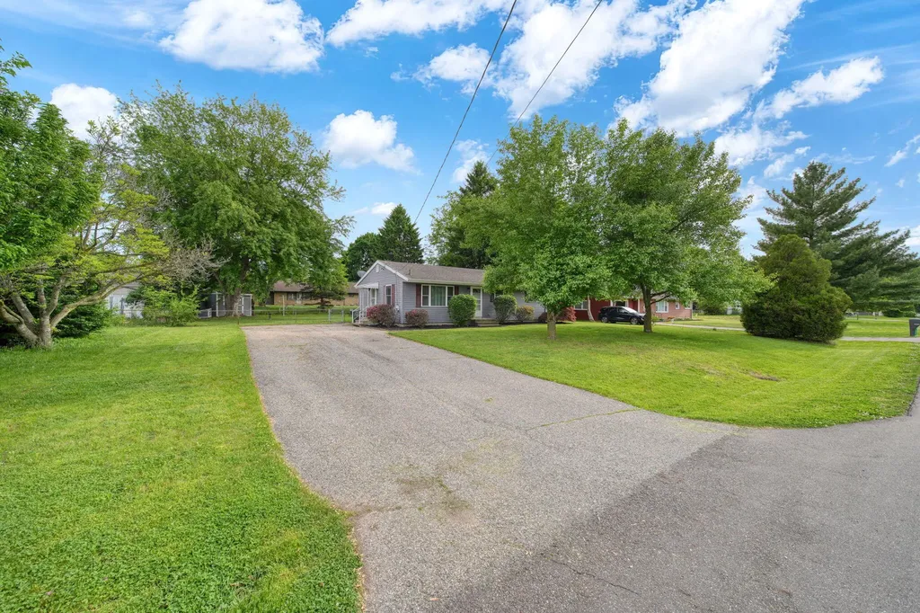 1321 Michael Drive Blackman Charter Township MI 49202
