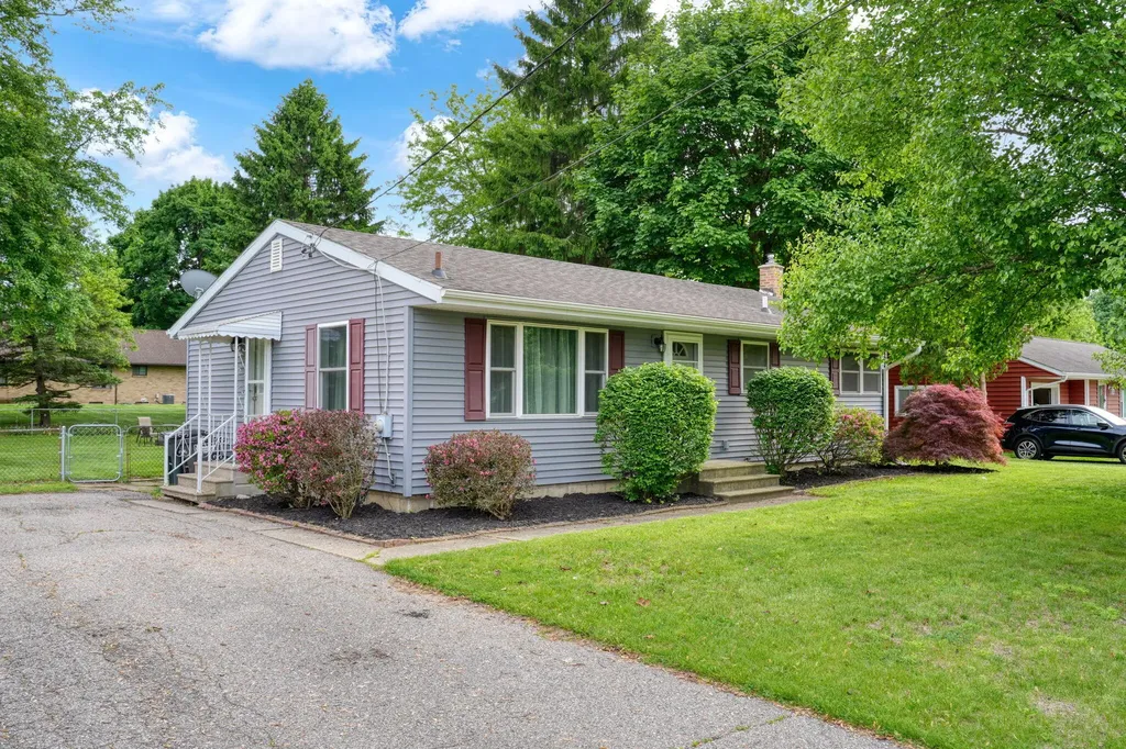 1321 Michael Drive Blackman Charter Township MI 49202
