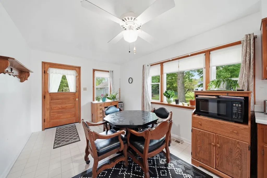 225 Center Court Napoleon Township MI 49201