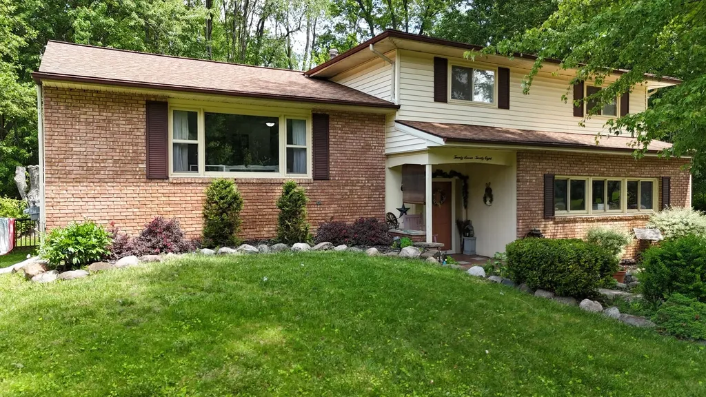 2728 Forest Lake Drive Summit Township MI 49203