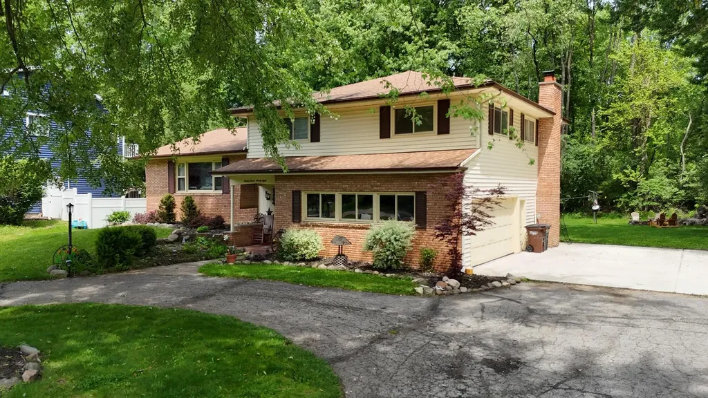 2728 Forest Lake Drive Summit Township MI 49203