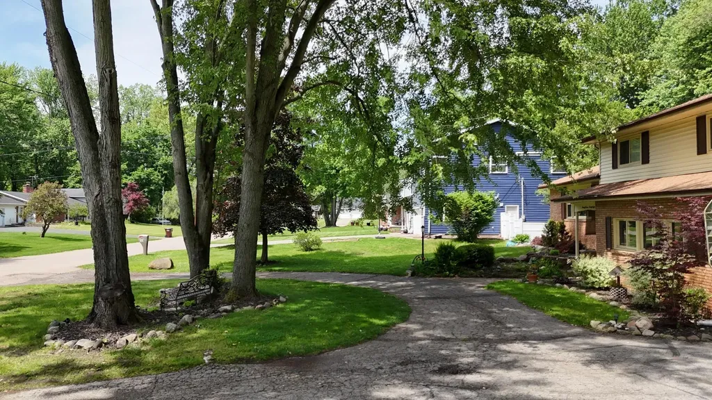 2728 Forest Lake Drive Summit Township MI 49203