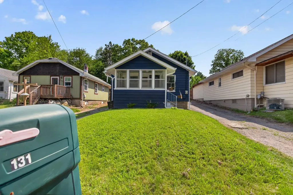 131 Park Drive Summit Township MI 49203
