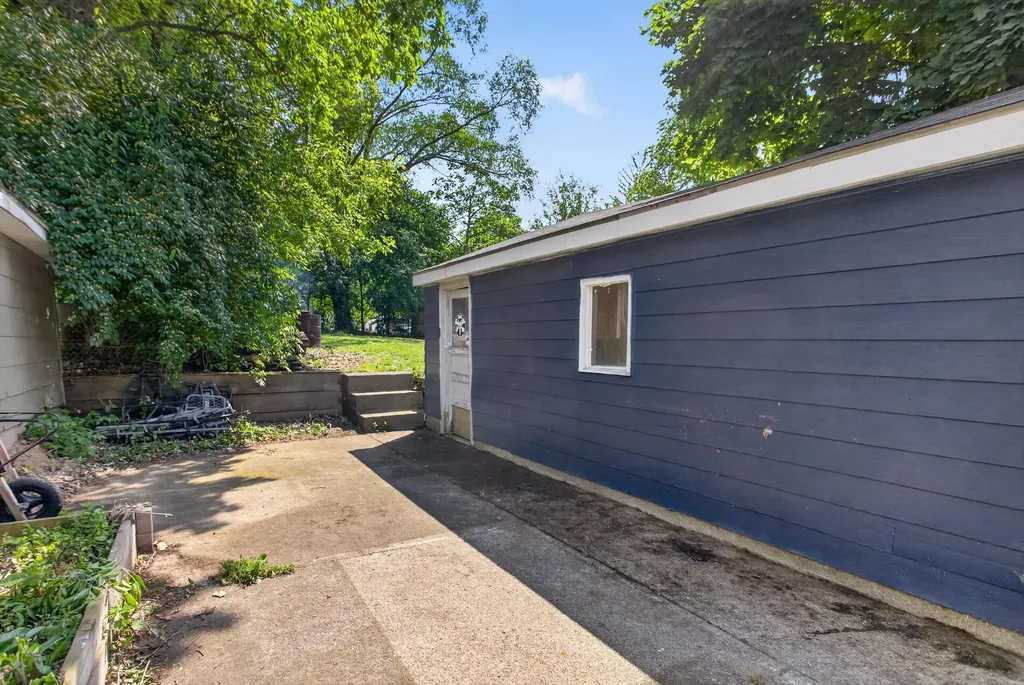 131 Park Drive Summit Township MI 49203