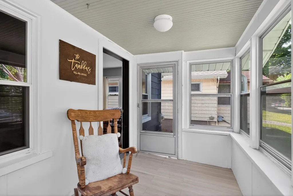 131 Park Drive Summit Township MI 49203