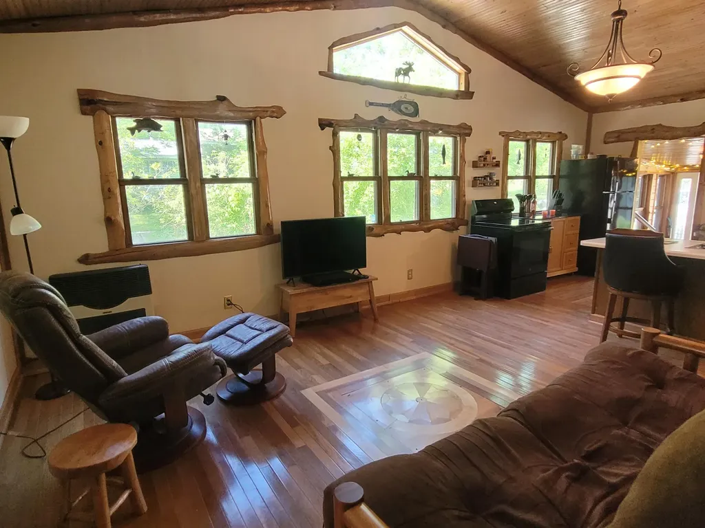 7517 Lake Drive Reading Township MI 49274