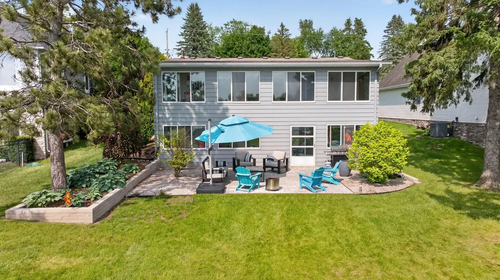 115 Kingsbury Drive Columbia Township MI 49230