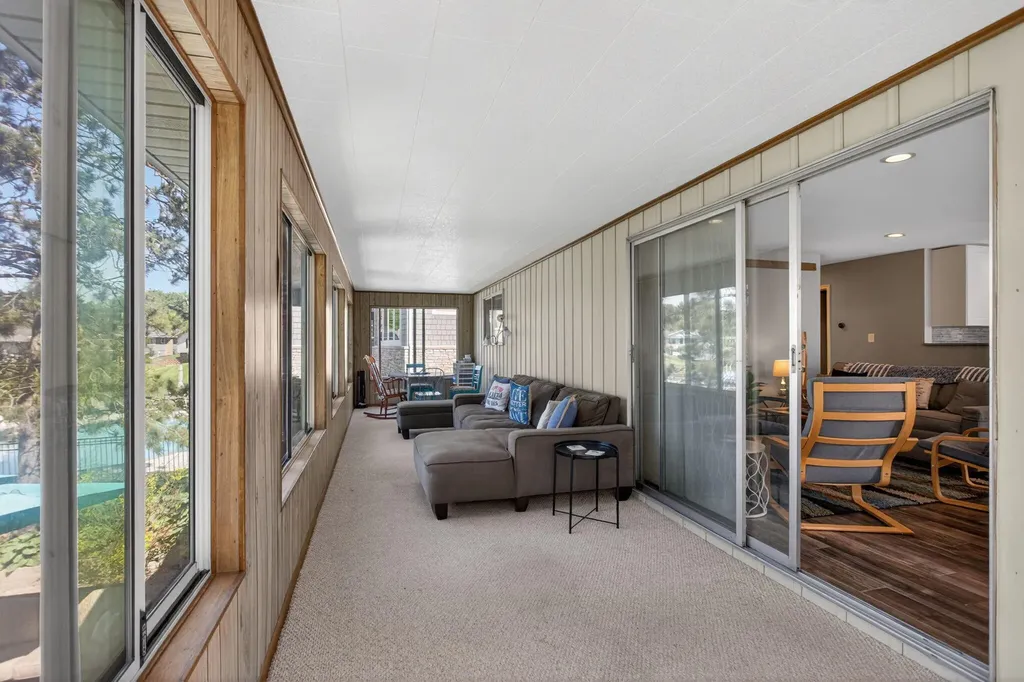 115 Kingsbury Drive Columbia Township MI 49230