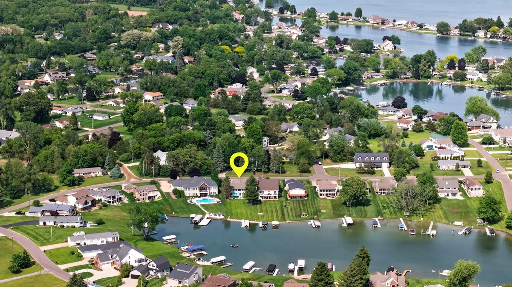 115 Kingsbury Drive Columbia Township MI 49230