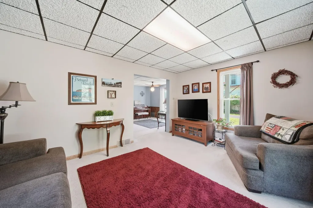 219 S Main Street Concord Village MI 49237