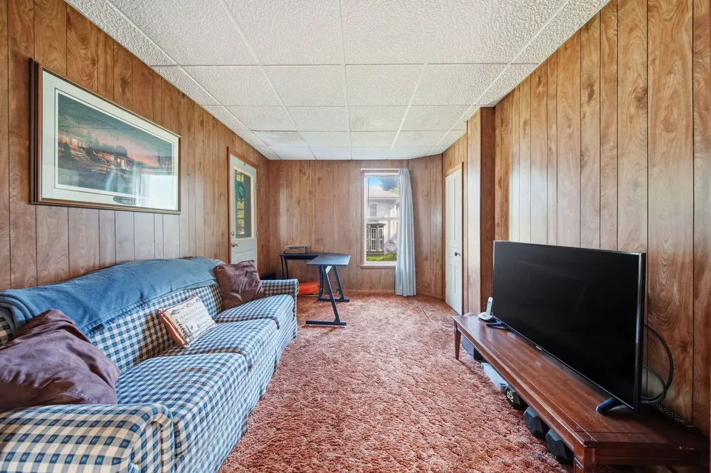 219 S Main Street Concord Village MI 49237
