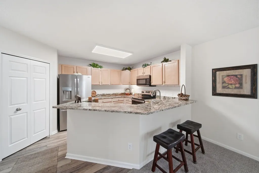 822 W Barrington Circle Summit Township MI 49203