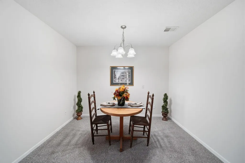 822 W Barrington Circle Summit Township MI 49203
