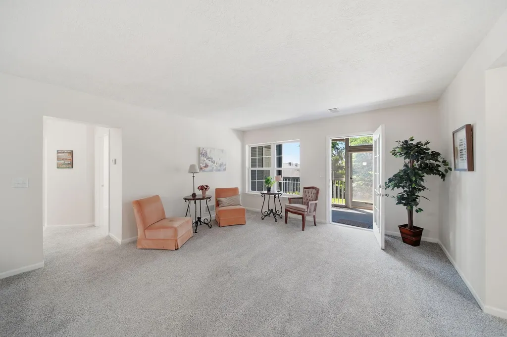 822 W Barrington Circle Summit Township MI 49203