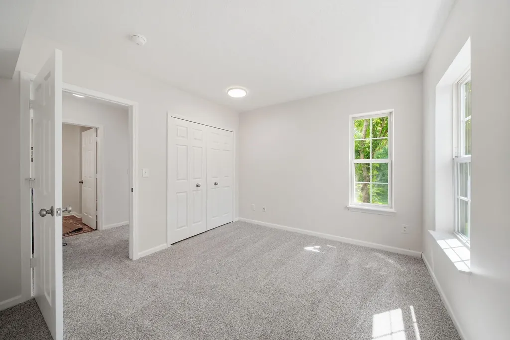 822 W Barrington Circle Summit Township MI 49203