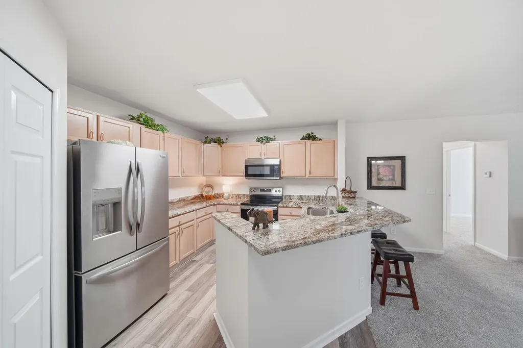 822 W Barrington Circle Summit Township MI 49203