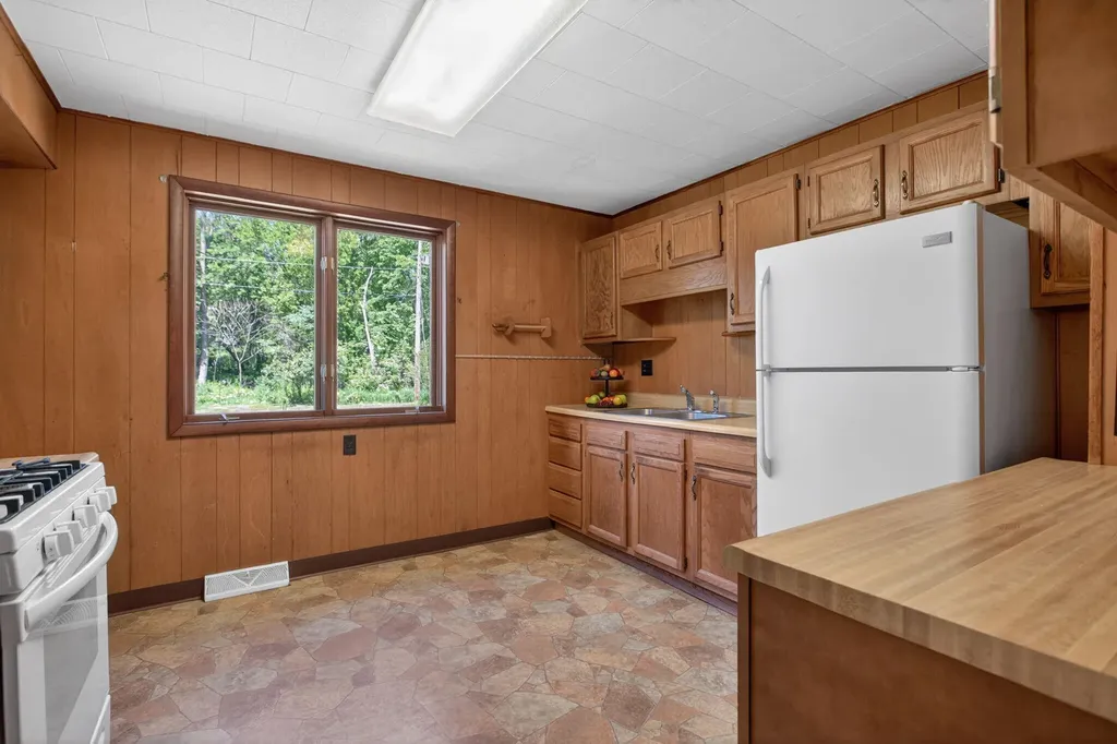 9621 W Michigan Avenue Sandstone Township MI 49269