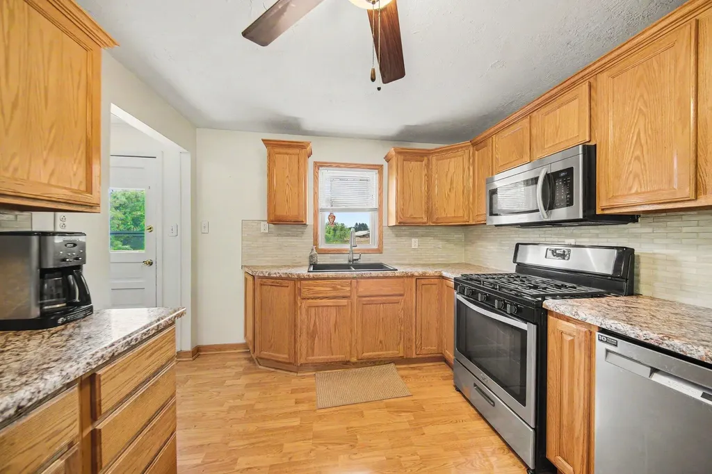 10335 Ferris Court Hillsdale Township MI 49233