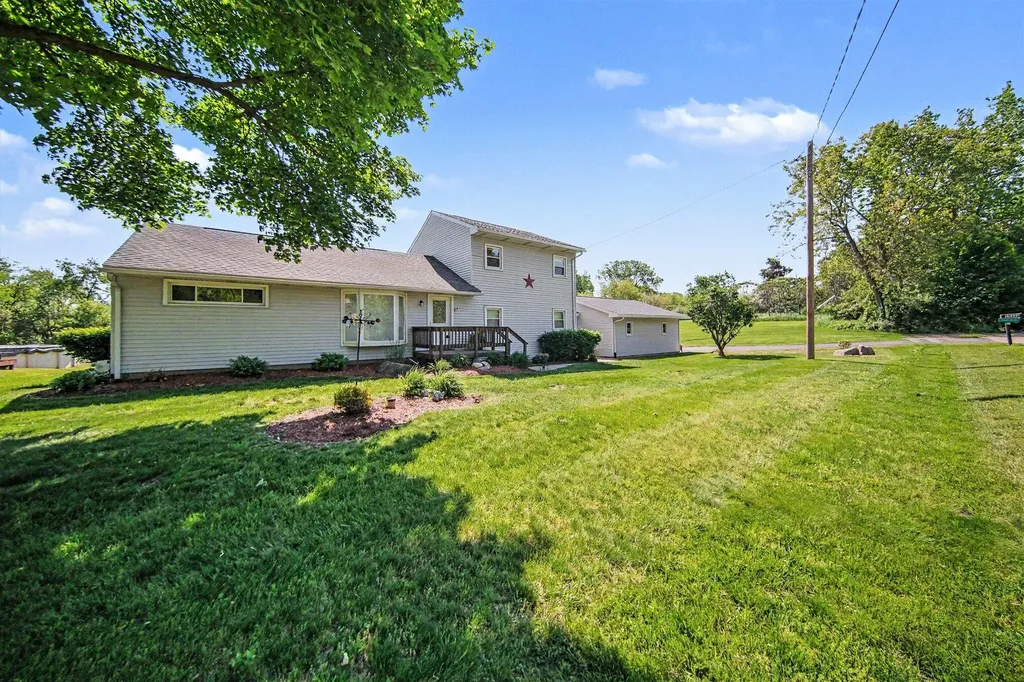 10335 Ferris Court Hillsdale Township MI 49233