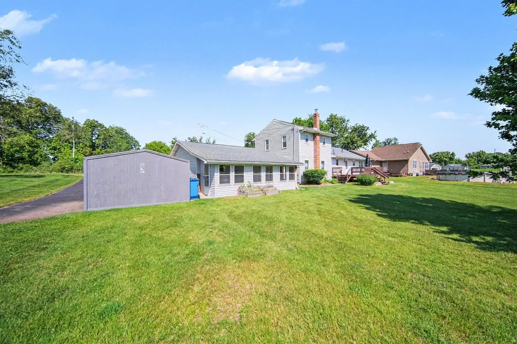 10335 Ferris Court Hillsdale Township MI 49233