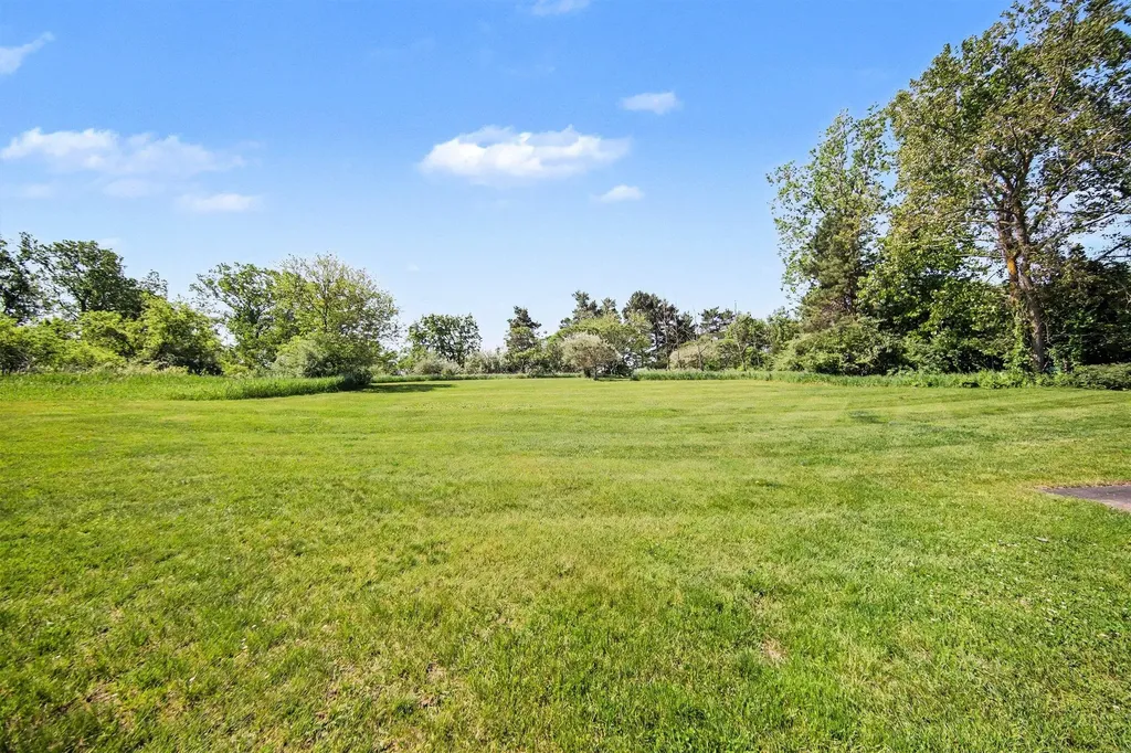 10335 Ferris Court Hillsdale Township MI 49233