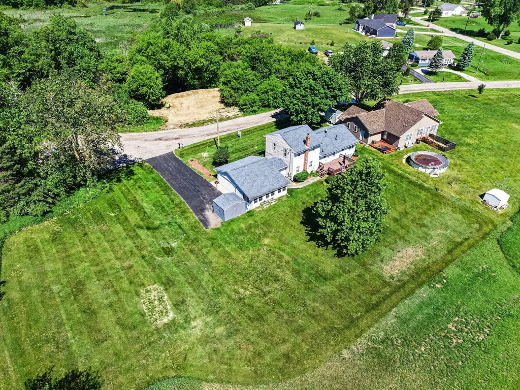 10335 Ferris Court Hillsdale Township MI 49233