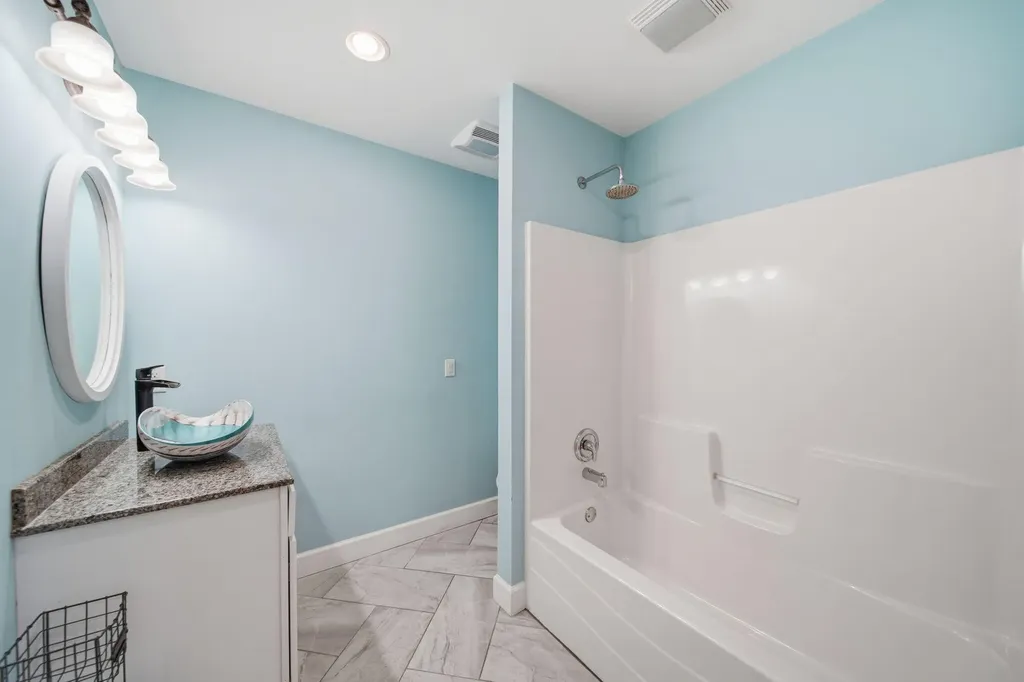 5206 Page Avenue Leoni Township MI 49201