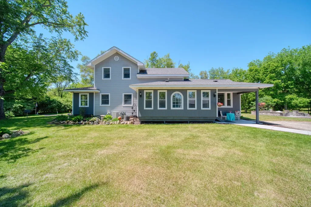 5206 Page Avenue Leoni Township MI 49201