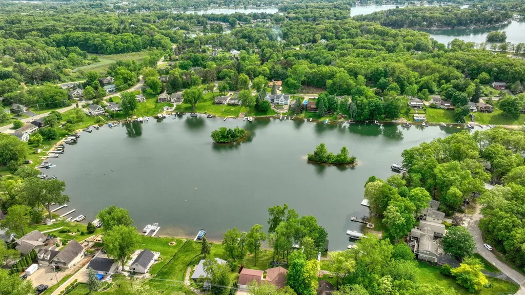 11901 Killarny Circle Somerset Township MI 49249