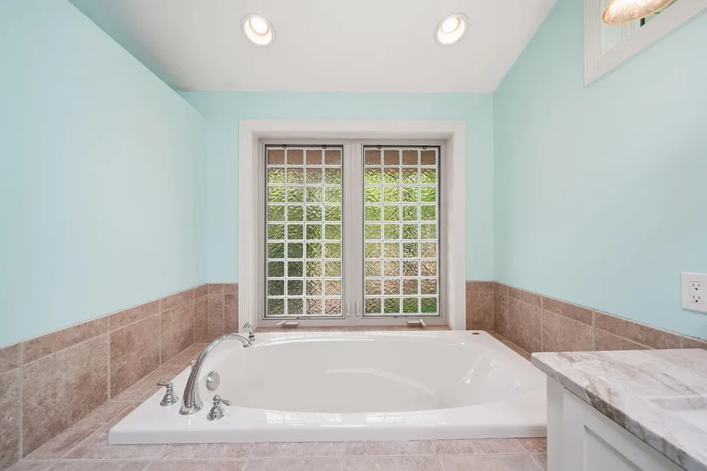 11901 Killarny Circle Somerset Township MI 49249