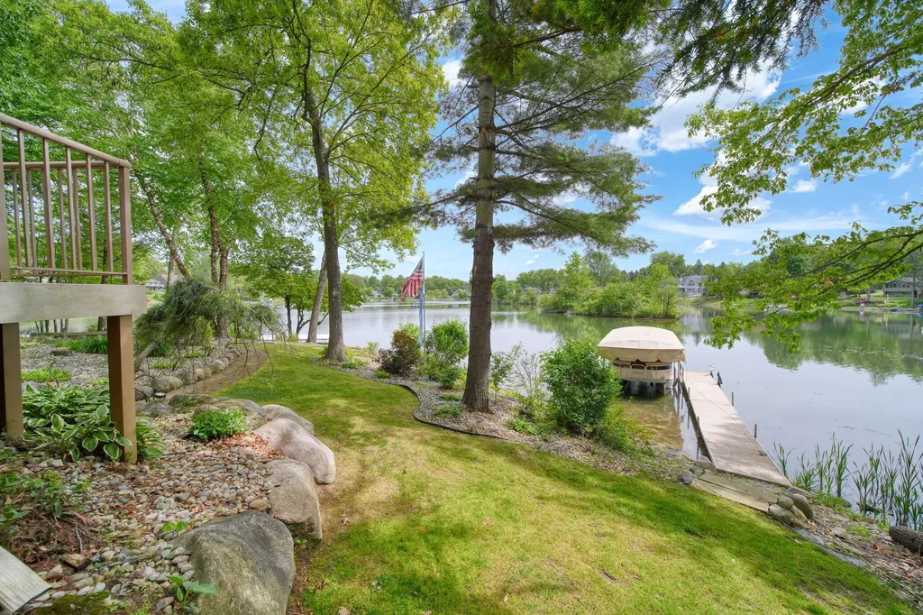 11901 Killarny Circle Somerset Township MI 49249