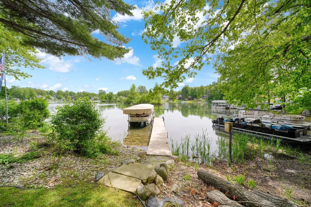 11901 Killarny Circle Somerset Township MI 49249