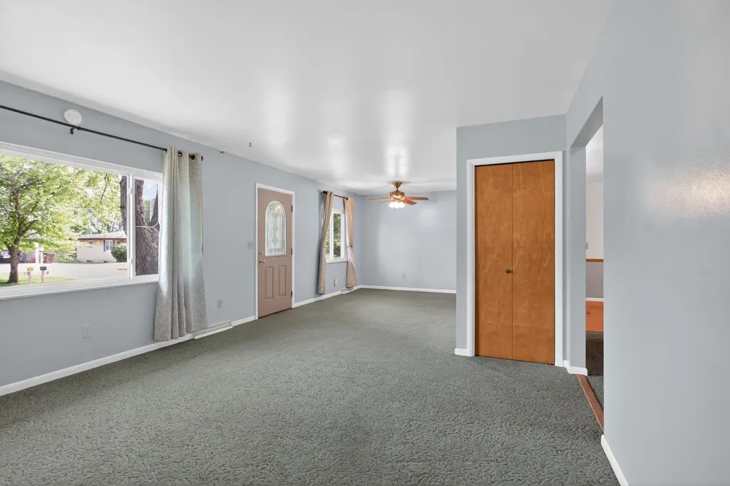 1653 Gary Paul Lane Summit Township MI 49203