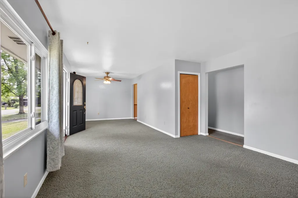 1653 Gary Paul Lane Summit Township MI 49203